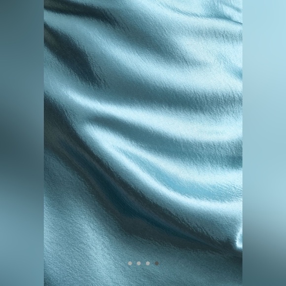 NWT Sachin & Babi Jennings Ruched Hammered Satin Side-Slit Gown, size 6 - Picture 4 of 7